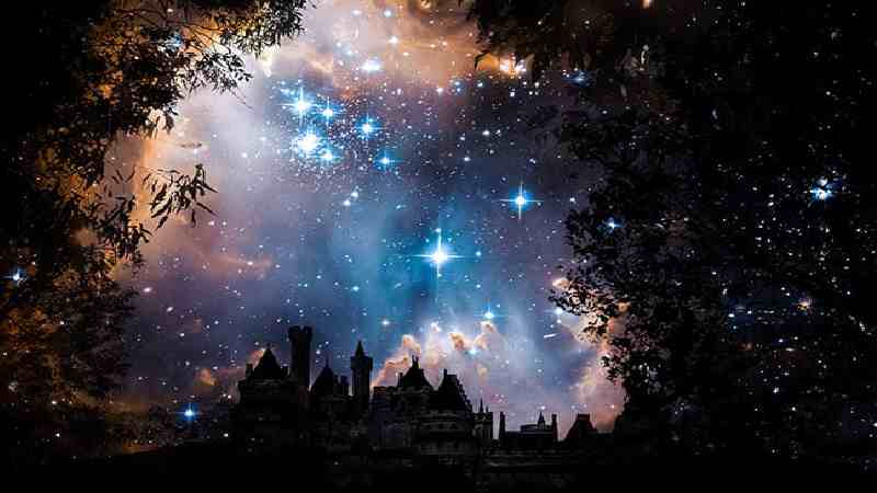 Enter a World of Fairy Tales and Dreams